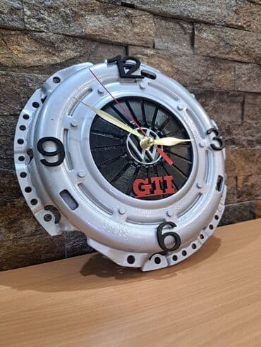 Figure: Zidni sat, Novo — 8