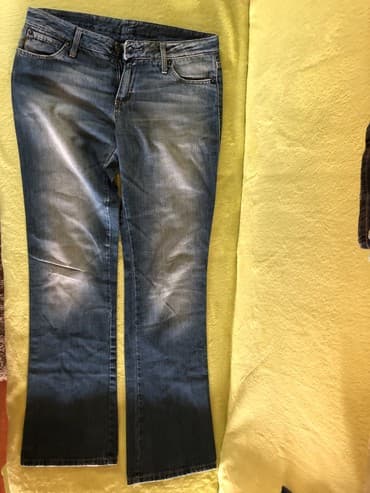 ženske pantalone i prsluk: Benetton farmerke bez elastina,ravnog kroja,vel. 42 — 1