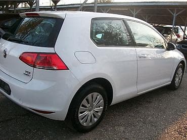 Na Prodaju Golf - 7 - TDI - 1.6 - godiste 500 km Orginal.Uvezen 2024 - — 5