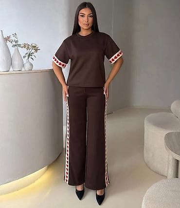 Ženska odeća: 04. Komplet 3.800 dinara L — 2