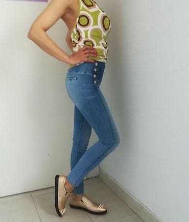 louis vitton patike: Ženske skinny farmerice sa visokim strukom. Par puta nošene, bukvalno — 2