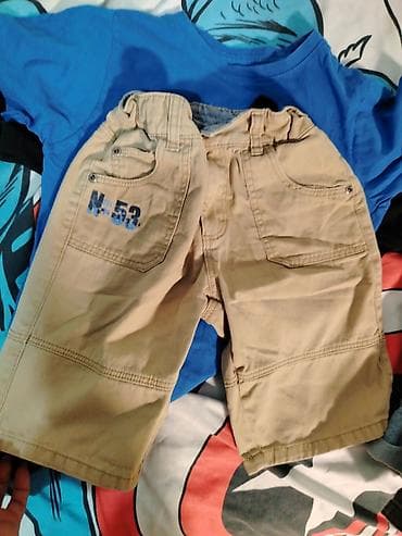 Paketi dečije odeće: Dečiji letnji komplet u perfektnom stanju vel 128. Cena za sva tri — 2