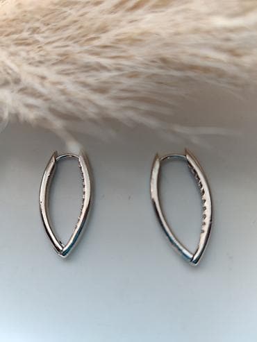 Minđuše: Posrebrene minđuše - Materijal: posrebrena legura, glatko polirana — 1