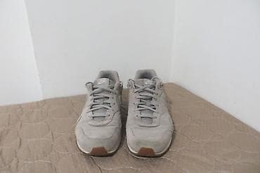 novi modeli patika: NIKE br 44,5 28,5cm unutrasnje gaziste, potpuno zdrava ocuvana patika — 2
