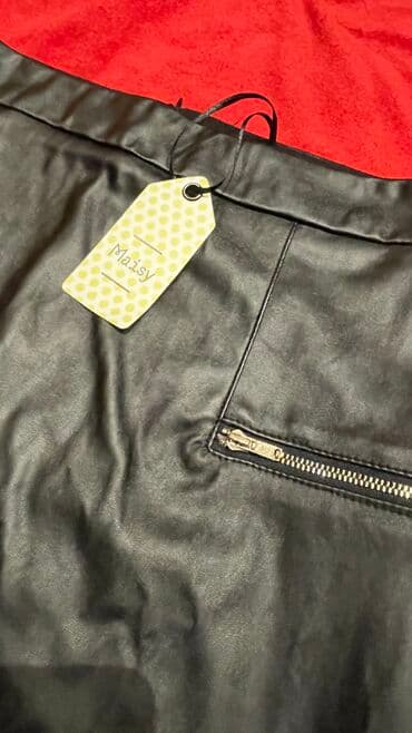 pantalone sa grejacima: M (EU 38), Mini, bоја - Crna — 3