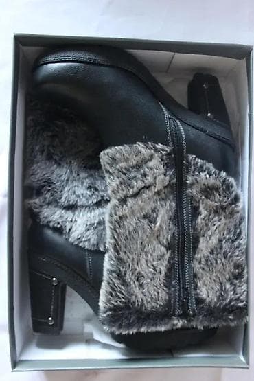 dior moon boots: KVALITETNE ŽENSKE ČIZME, BROJ 42 EU, AKCIJA! | AKCIJA! 40% popusta! — 2