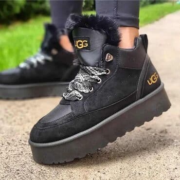 Women's Sneakers and athletic shoes: 39 — 4