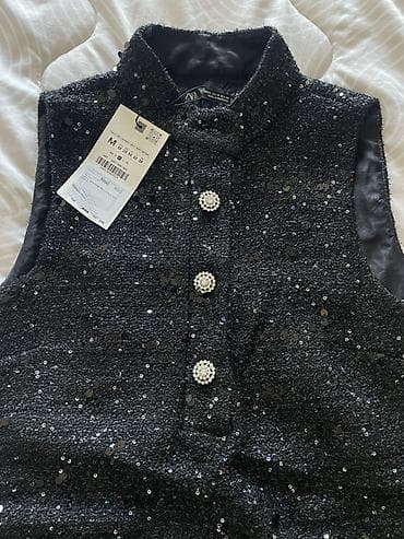 Zara mini haljina bez rukava – crna, sa šljokicama NOVO NIJE NOSENO