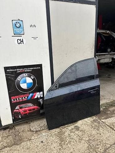 vrste auta: VRATA E60 CARBON SCHWARZ ZA BMW 518, 520, 523 . OD 2003. DO 2010 — 2