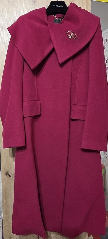 sat sa pticama: Prodajem Tiffany dugacak kaput u ciklama boji. nov ne — 10