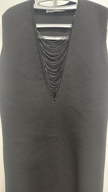 sorc m: Crna NOVA pletena haljina bez rukava sa dekorativnim detaljima i — 3