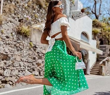 Suknja dk pola lista sa tufnama klasičan A-kroj koji prati liniju tela