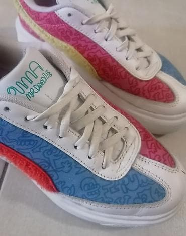 crvene puma patike: Puma x Mr. Doodle patike – uniseks lifestyle model. Extra očuvane — 2