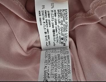 Haljine: Zara haljina.Vel s, tegli se. Po 39 i tegli se jos . Duzina 124. moze — 4