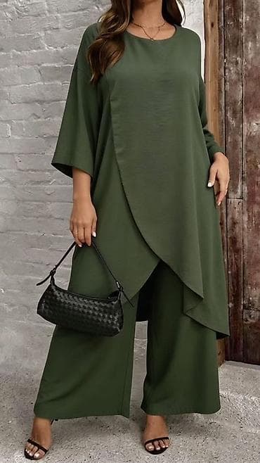 kombinezoni katrin: Cena 2500 din 
L xl 2xl 3xl 4xl 5xl
Viskoza — 7