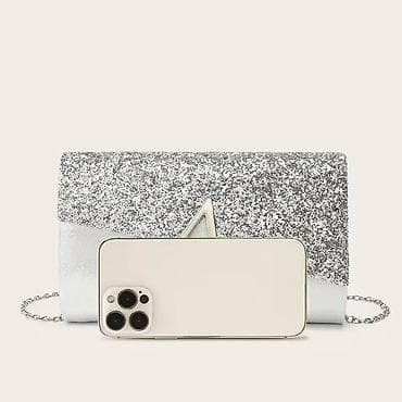 Keychains: Svečani set: srebrna šljokičasta torbica + komplet nakita od kristala — 4