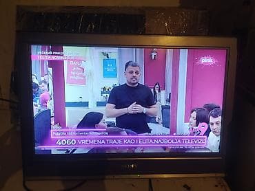 mali televizori: Sony LCD televizor sa ugrađenim zvučnikom/soundbarom u donjem delu — 3