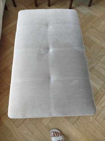 polovne garniture za dnevnu sobu: Trosed sa tabureom/klupom za noge – bež/svetlosiva nijansa - — 5