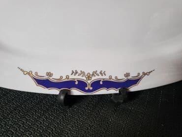 dupli cajnik cena: Oval Cluj Napoca porcelan 70te. Oval sve na njemu odsjaj od — 5