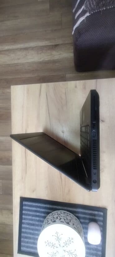 cik cak pegla za kosu dm: Intel Core i5, 8 GB OZU, 14 " — 8