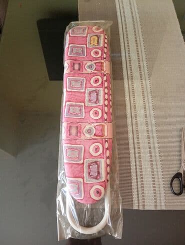 Ostali proizvodi za kuću: Mini daska za peglanje sa šarenom navlakom - Kompaktna, sklopiva — 1