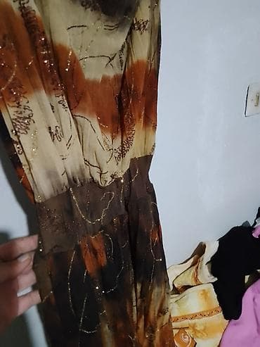 bershka odeca: Haljina – veličina XL - Duga, lepršava haljina s kratkim rukavima - — 2