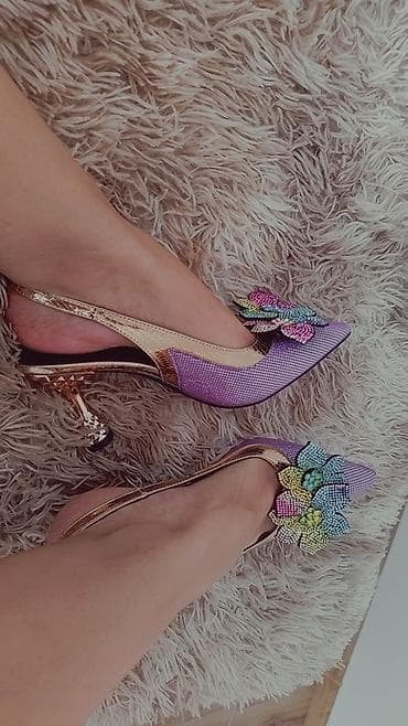 zenske patike original: Elegantne ženske slingback salonke sa špicastim vrhom. Gornjište u — 1