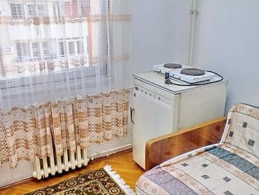 studio stan: Soba u Nisu za studenta - 100EU. U cenu je sve uracunato: grejanje — 6