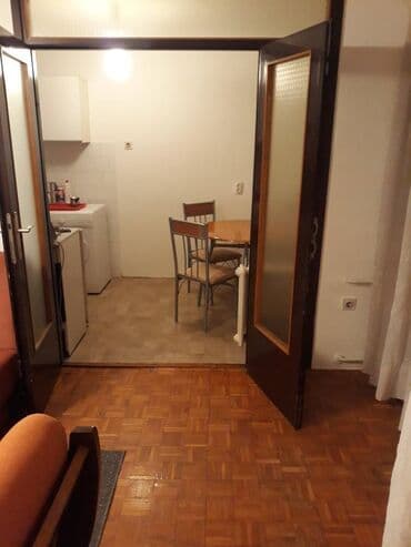 stanovi krusevac iznajmljivanje: 2 sobe — 4