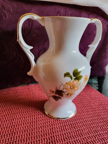 vaza sa cvecem crtez: Vaza nova 70te Zajecar porcelan. Vaza visina. 21cm — 4