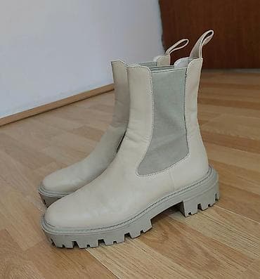 kozne klompe cena: Gležnjače, Zara, 38 — 2