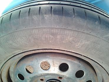 Automobili: Točkovi + felne 15" Ford Dva točka sa letnjim gumama Vredestein — 5