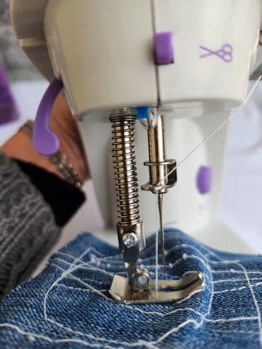 trimer za sisanje i brijanje: Mašina za šivenje,samo probala,radi na baterije — 9