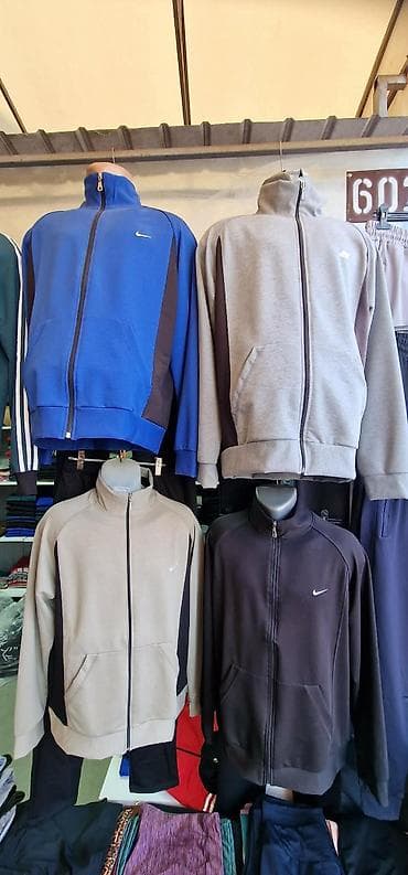 moderni dzemperi: Muške pamučne trenerke M,L,XL,XXL,3XL velične za samo 4000 din — 3
