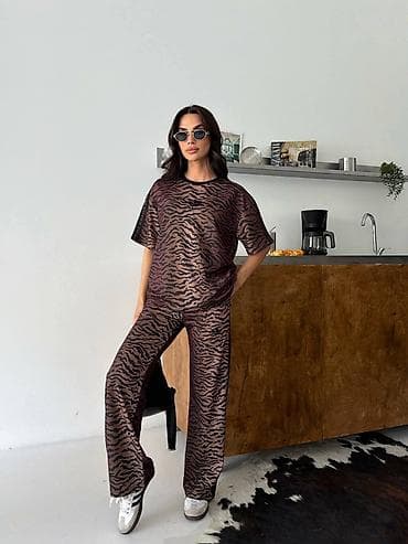 Kompleti: S, m, l
6000 — 2