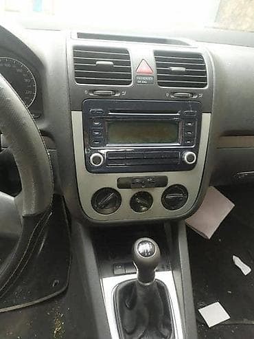 toki voki velikog dometa: ENTERIJER ZA VOLKSWAGEN GOLF 5 OD 2003. DO 2009. GOD. | SERVIS I — 2