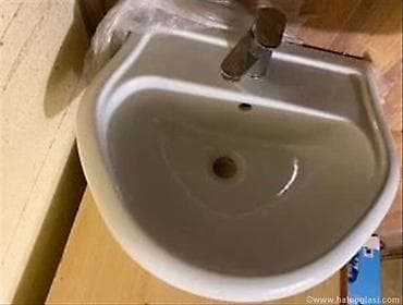 alati raska kupujem prodajem: Keramički lavabo, skoro nov, širina 47cm Keramički lavabo (bez — 1