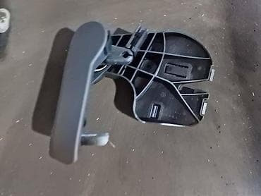 Car Electrical Components: RUČICA HAUBE ZA AUDI A6 OD 2011. DO 2016. GOD at lalafo.rs — 1 Car Electrical Components: RUČICA HAUBE ZA AUDI A6 OD 2011. DO 2016. GOD — 1