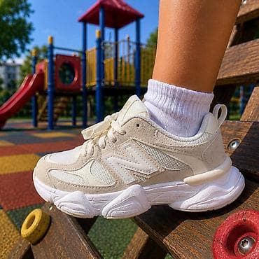 bele patike i odelo: Dečije patike New Balance – lagane, udobne i stabilne za svaki dan i — 1