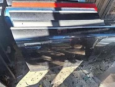 2q0 965 567 a: AUDI A6 4F 2006 PREDNJA DESNA VRATA CRNA | vrata su ne ostecena — 1