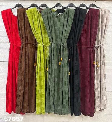 sova velicina: 06. Haljina za punije
2XL 3XL 4XL
Cena : 2.800 dinara H — 6