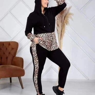 los angeles trenerka: Xl do 4xl
komplet trenerke 
4000 — 2