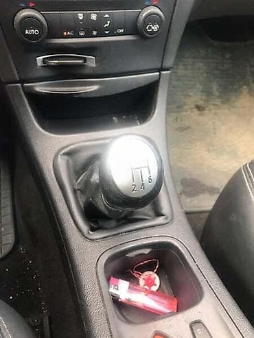 RUČICA MENJAČA ZA RENAULT LAGUNA OD 2001. DO 2007. GOD