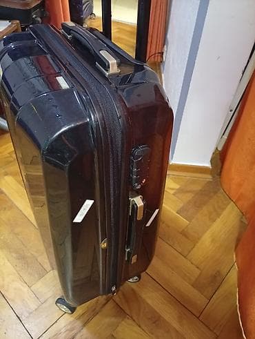 pepco torbe za plažu: Tvrdi kofer sa 4 točka, crne boje OKO. 65 40 25. MIRJEVO - — 3