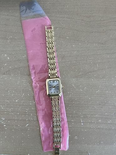 hermès satovi: Elegantni ženski kvarcni ručni sat – zlatne boje - Kućište — 1