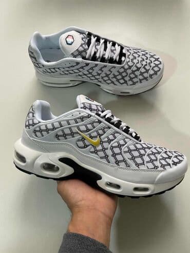 nike patike air force 1 react: Trainers, size - 43 — 1