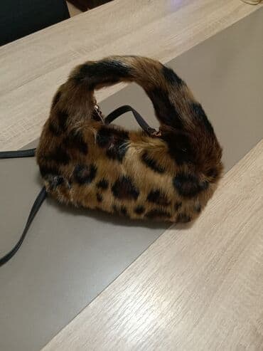 lakovane torbe zenske: Elegant purse, H&M — 1