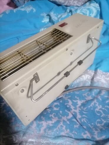 Heating: Grejalica AEG duvaljka 2000 W u metalnom okviru. Teška. Dobra — 3