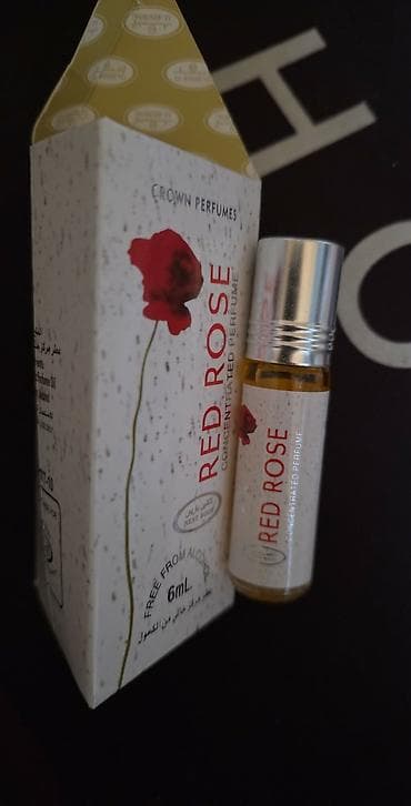 Men's Footwear: Po 2 komada na stanju Prelepi uljani parfemi 6ml Cena po komadu samo — 3