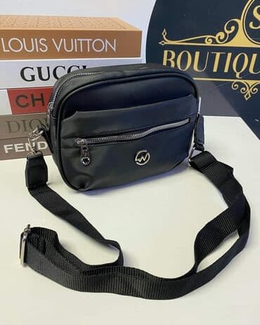 tommy hilfiger d: Cena 2500 din — 29